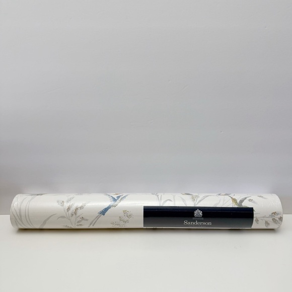 Sanderson Fabienne Tuileries Silver Multi Birds Wallpaper 1 Roll NEW - Picture 2 of 9